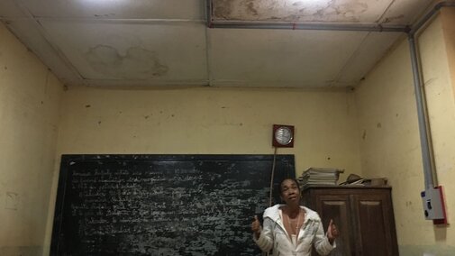 A classroom in Madagascar with lights powered by solar panels provided by EWB-NU